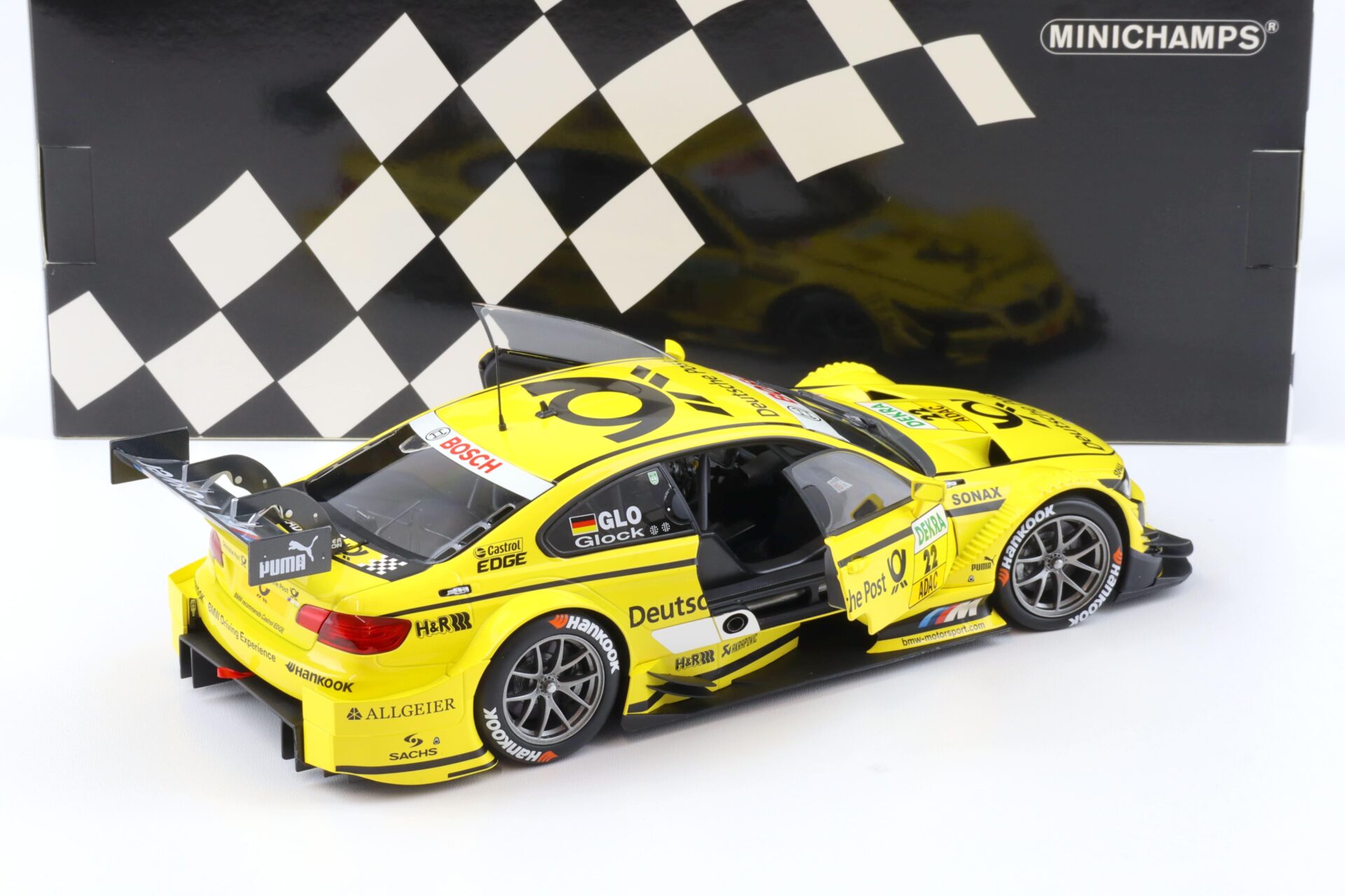 1:18 Minichamps BMW M3 E92 DTM Team MTEK Glock #22 Deutsche Post 2013