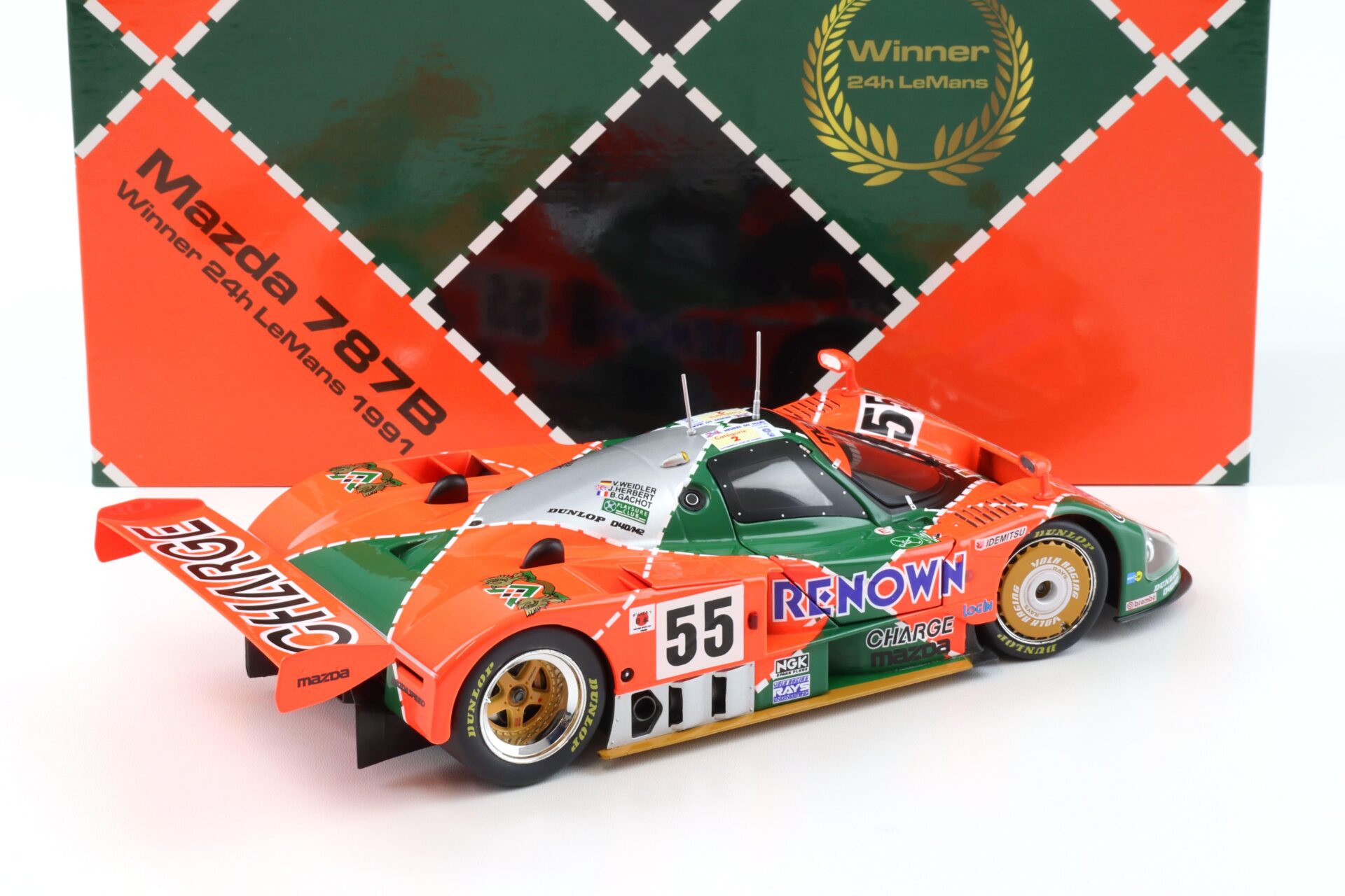 1:18 WERK83 Mazda 787B Winner 24h Le Mans 1991 #55 Weidler/ Herbert Collectors Box