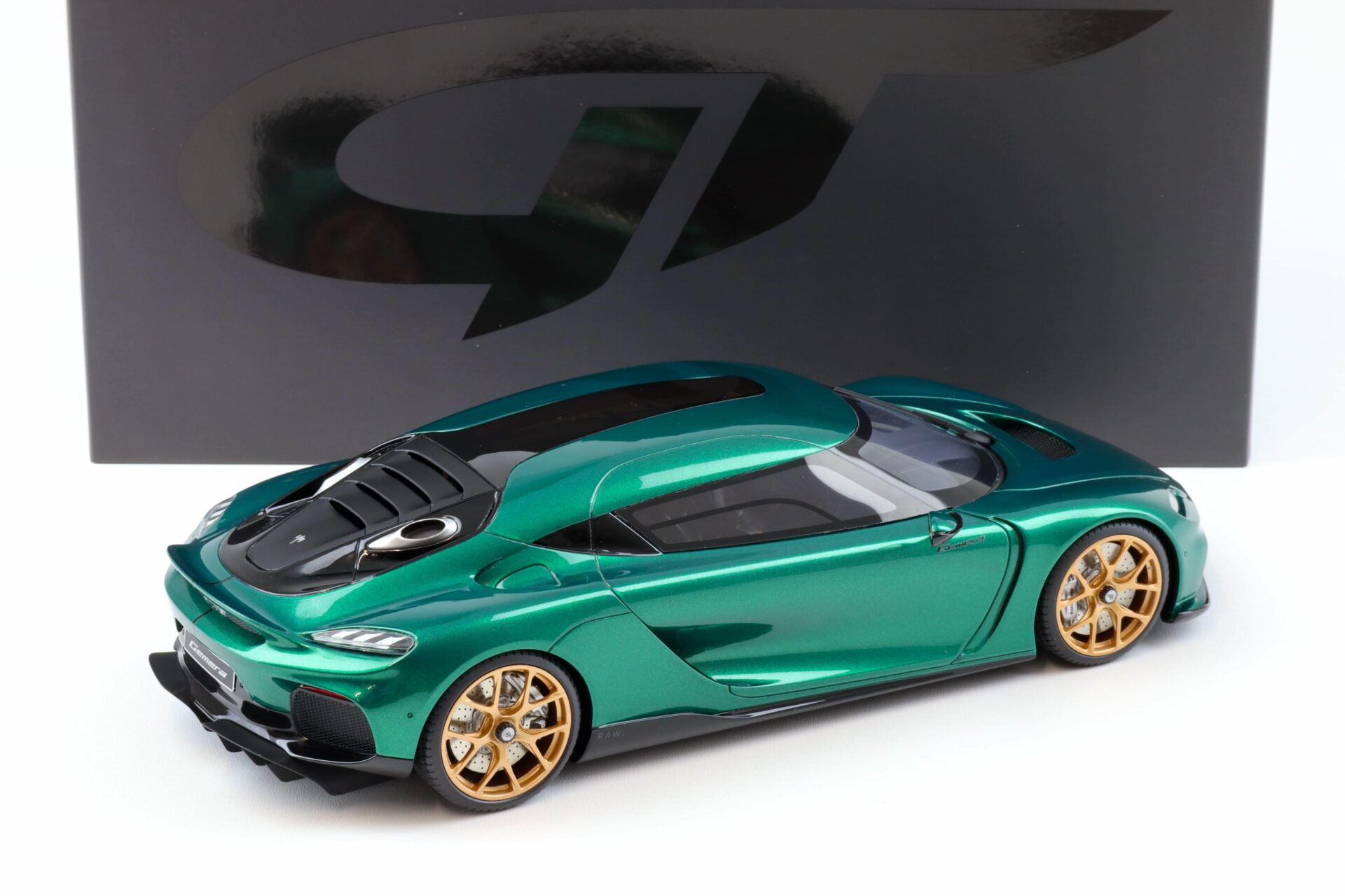 1:18 GT Spirit GT888 Koenigsegg Gemera Racing green metallic 2024