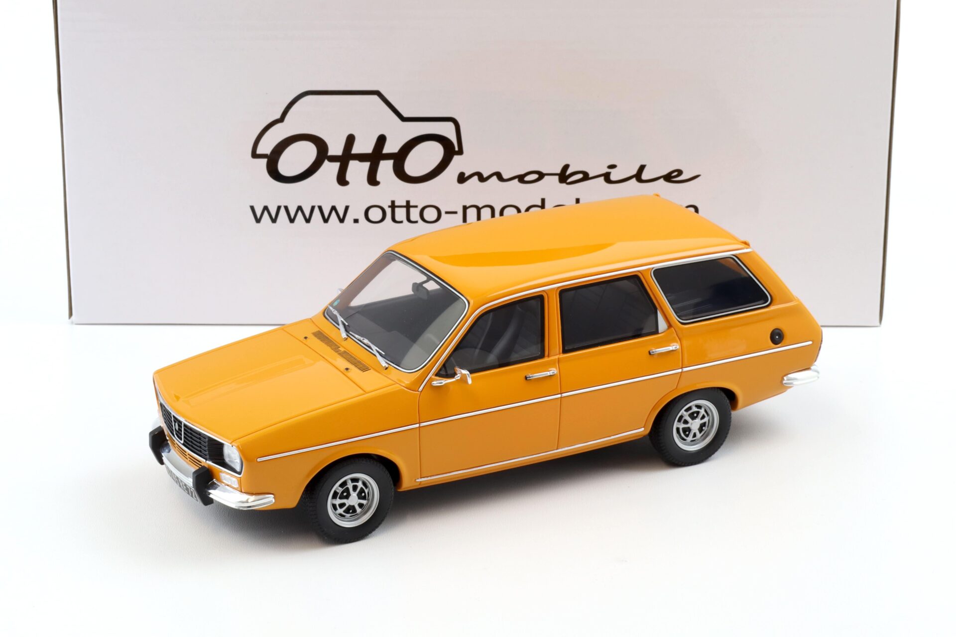 1:18 OTTO mobile OT1139 Renault 12 TS Break Andalou orange 1975