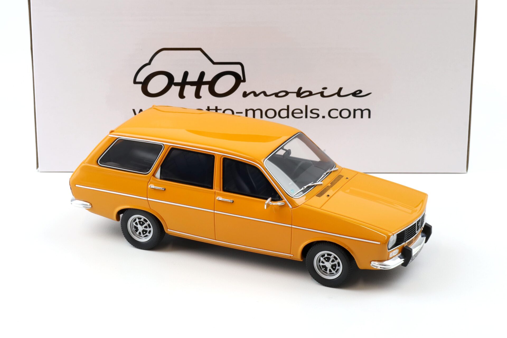 1:18 OTTO mobile OT1139 Renault 12 TS Break Andalou orange 1975
