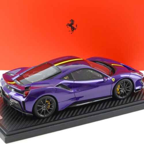 1:18 BBR Ferrari 488 Pista Viola Al Humad/ giallo Carbon Base - Limited 148 pcs.
