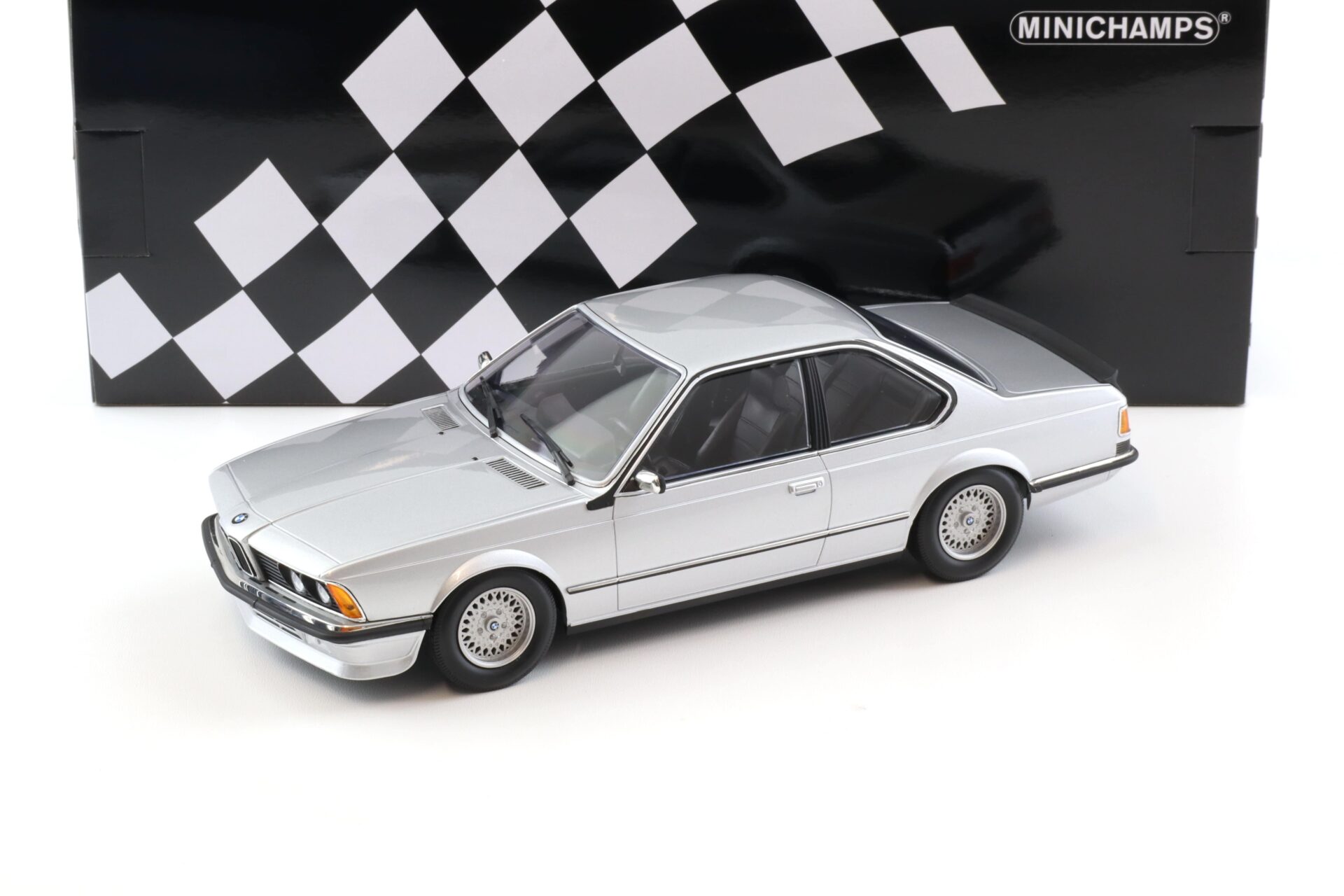 1:18 Minichamps BMW 635 CSI Coupe 1982 silver metallic