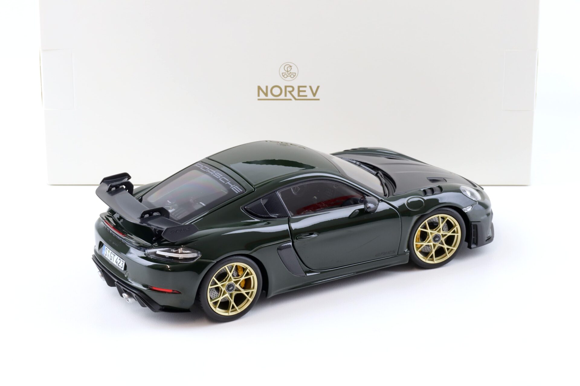 1:18 Norev Porsche Cayman GT4 RS Weissach Package 2023 Brewster green