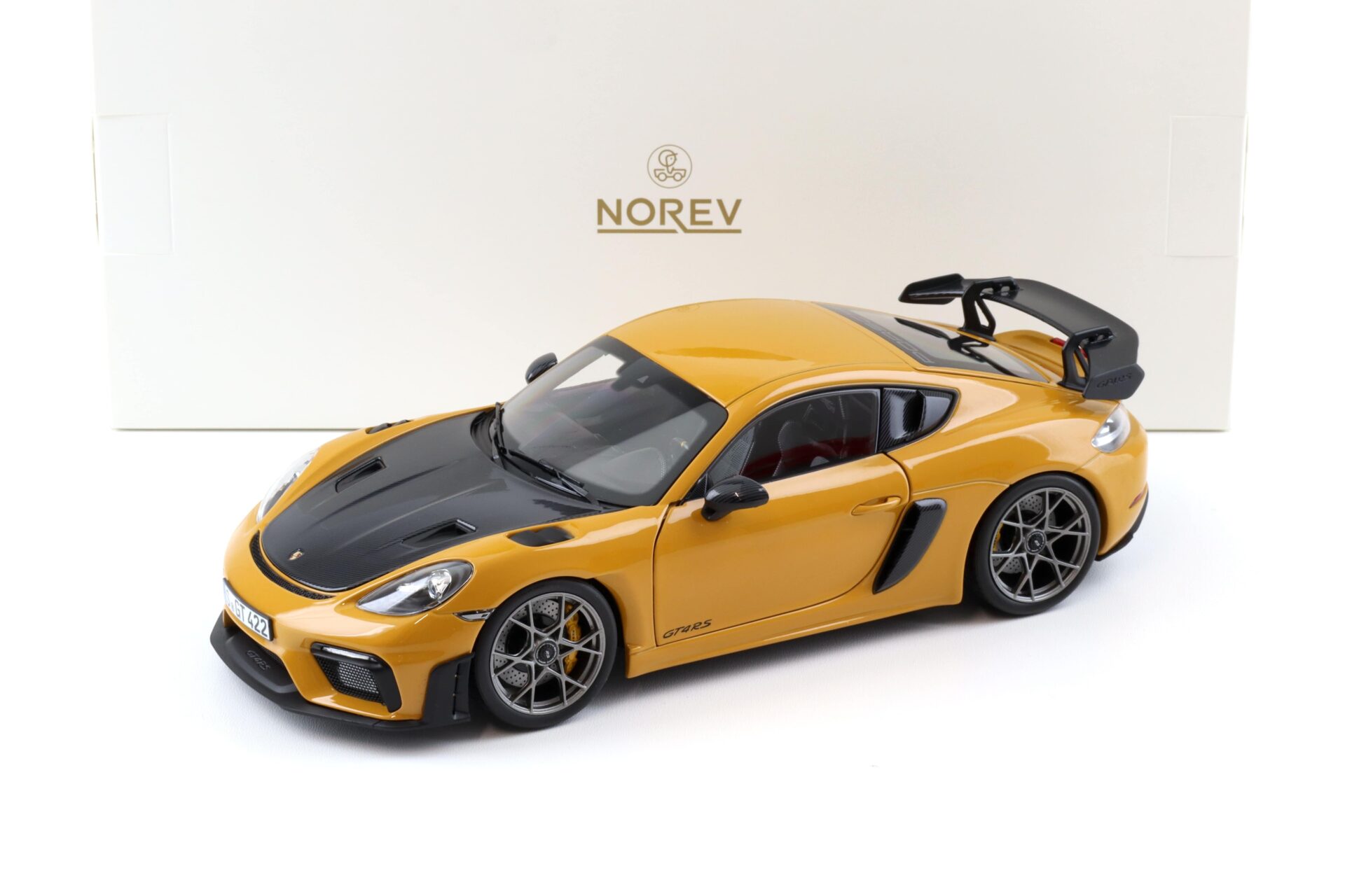 1:18 Norev Porsche Cayman GT4 RS Weissach Package 2023 Bahama yellow