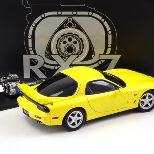 1:18 Polar Master Mazda RX-7 Bathurst R Coupe yellow with engine PLM22-001-5