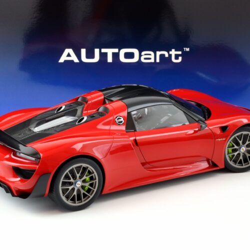 1:12 AUTOart Porsche 918 Spyder 2013 guards red 12122
