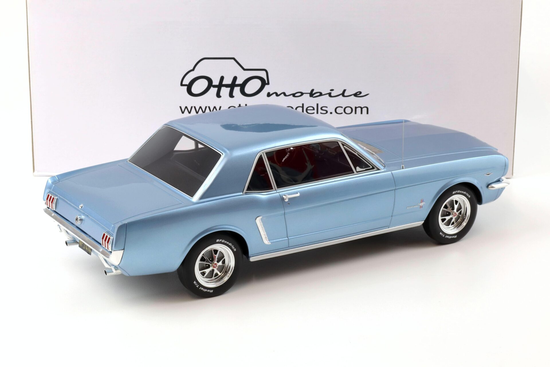 1:12 OTTO mobile G089 Ford Mustang V8 Hardtop Pony Coupe 1965 blue metallic