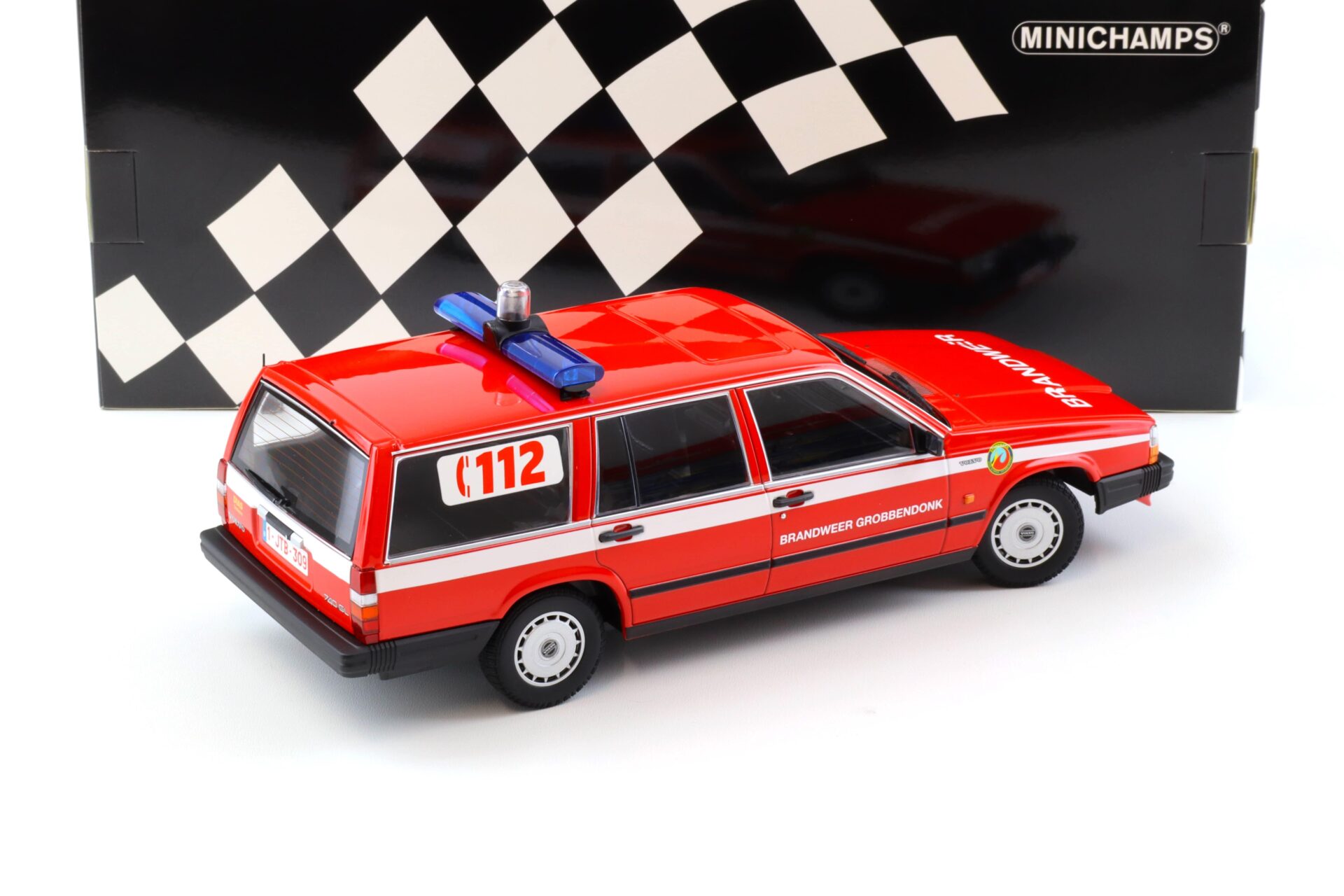 1:18 Minichamps Volvo 740 GL Break 1986 Brandweer Grobbendonk Feuerwehr red