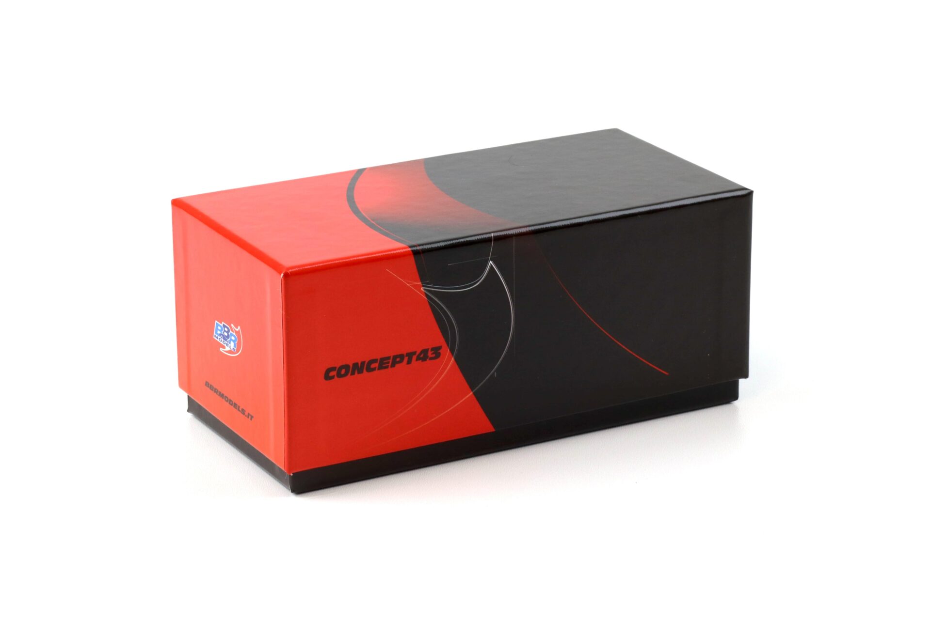 1:43 BBR Ferrari SF90XX Spider Rosso Fuoco with leather base - Limited 10 pcs.