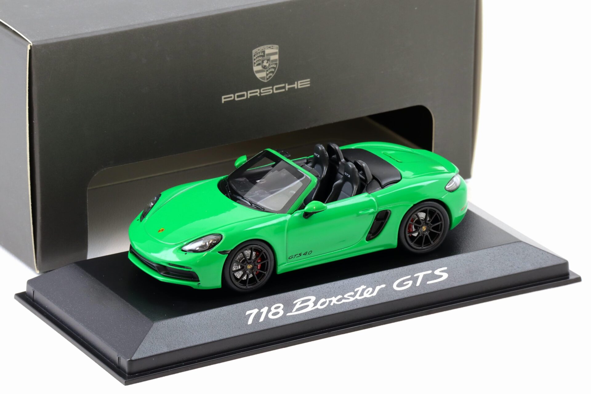 1:43 Minichamps Porsche 718 Boxster GTS 4.0 python green WAP DEALER