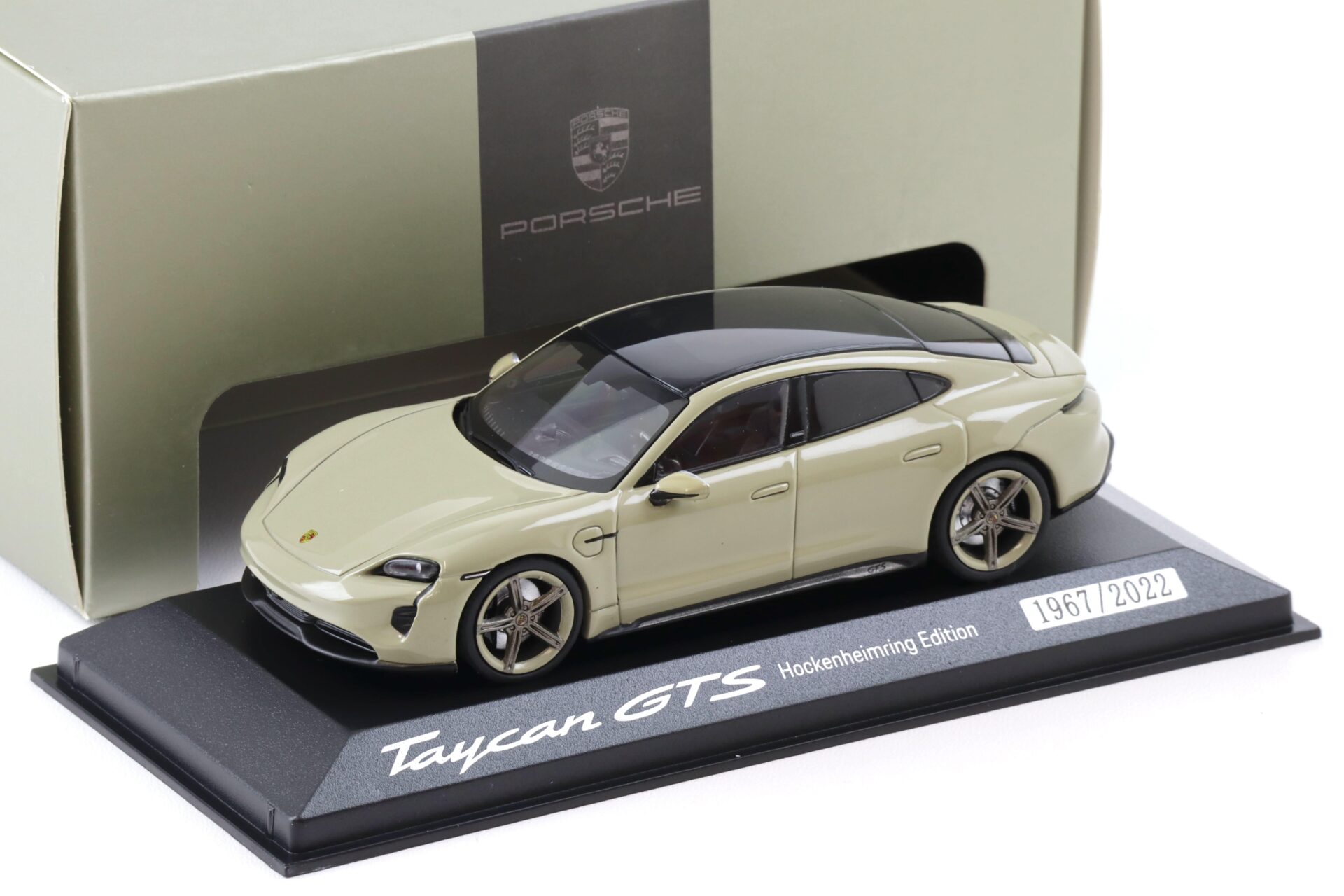 ID 101623 orig.jpg 1:43 Minichamps Porsche Taycan GTS Hockenheimring Edition Stone grey WAP DEALER
