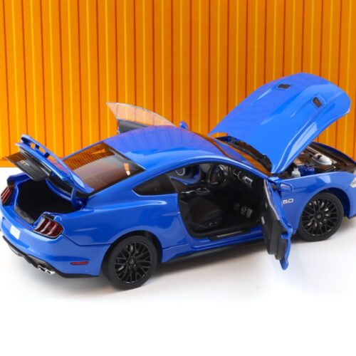 1:18 Diecast Masters 2019 Ford Mustang GT 5.0 Coupe RHD Kona blue metallic