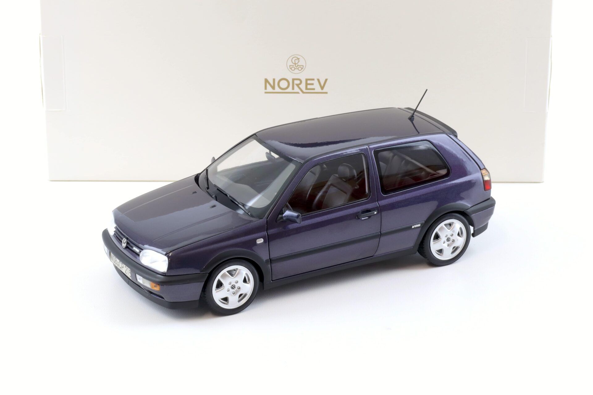 1:18 Norev VW Golf 3 VR6 Rabbit 1996 purple metallic 188417