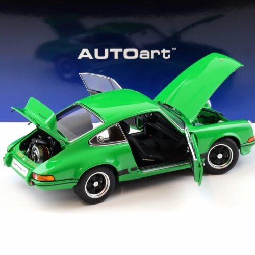 1:18 AUTOart Porsche 911 Carrera RS 2.7 Viper green/ black stripes 78034
