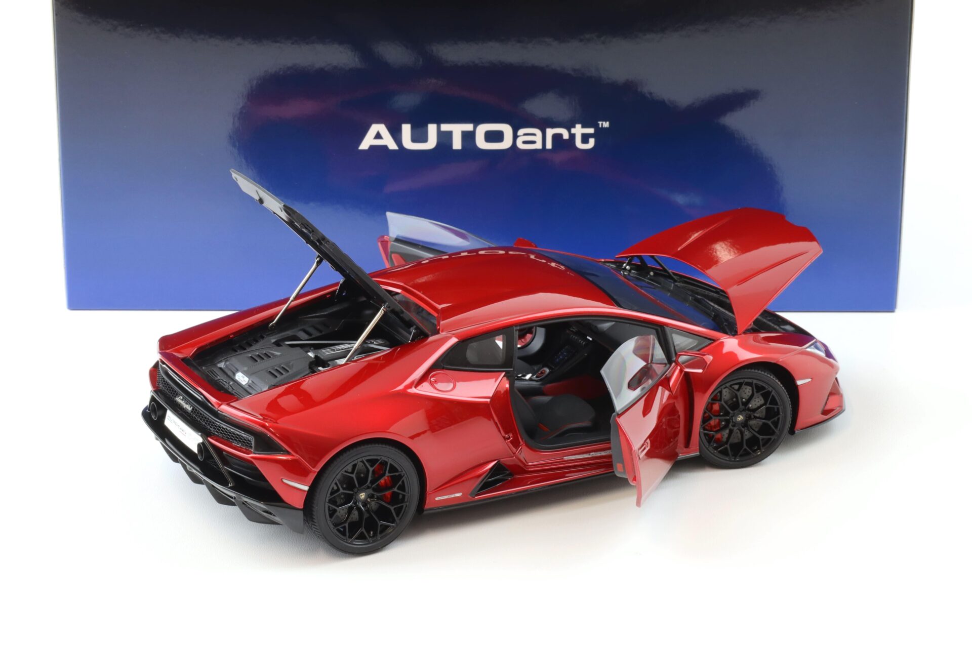 1:18 AUTOart Lamborghini Huracan Evo 2019 rosso bia red 79213
