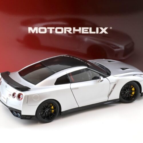 1:18 Motorhelix Nissan GT-R R35 Track Edition by NISMO T-Spec 2022 Ultimate Metal silver