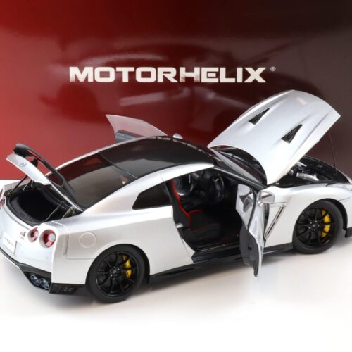 1:18 Motorhelix Nissan GT-R R35 Track Edition by NISMO T-Spec 2022 Ultimate Metal silver