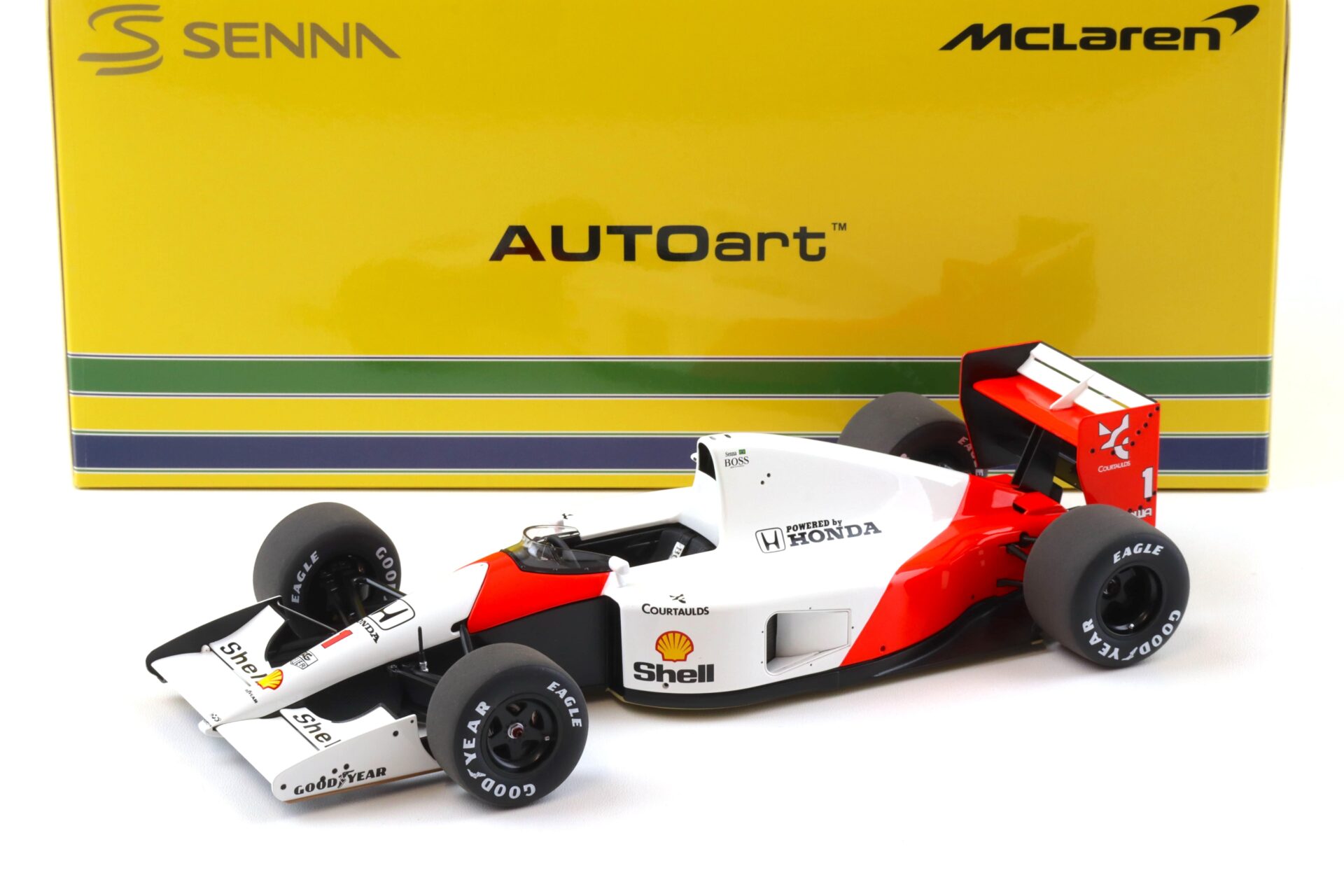 1:18 AUTOart McLAREN Honda MP4/6 Japanese GP 1991 A.Senna #1 without McLaren Logo