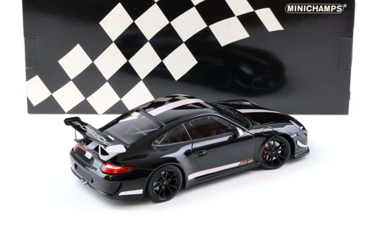 MINICHAMPS - POR 911 GT3 RS 4.0-2011 - 1/18