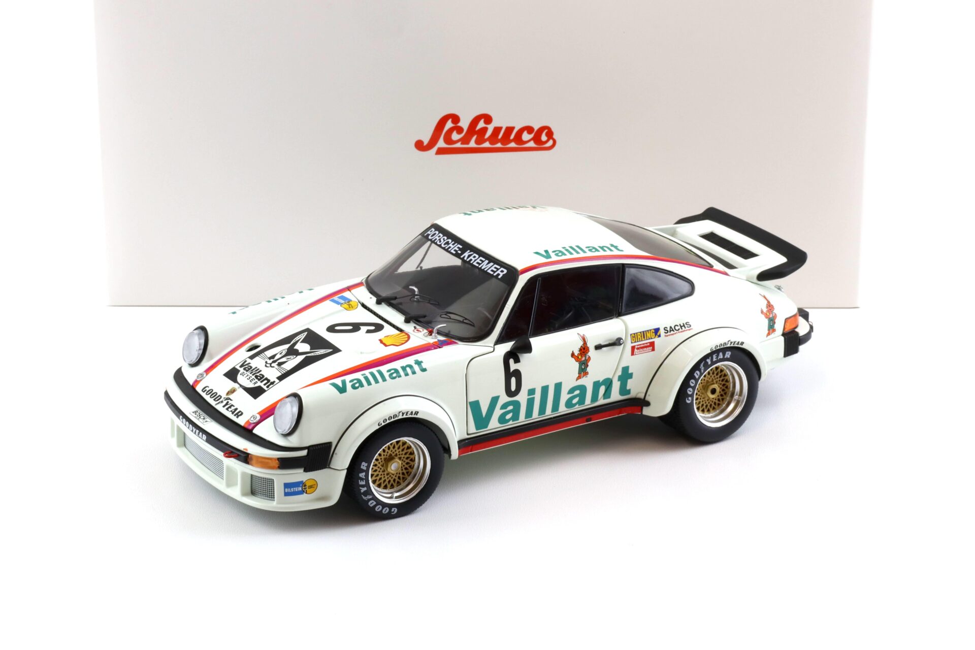 1:18 Schuco Kremer Porsche 934 RSR #6 Wollek Vaillant GT Championship Norisring