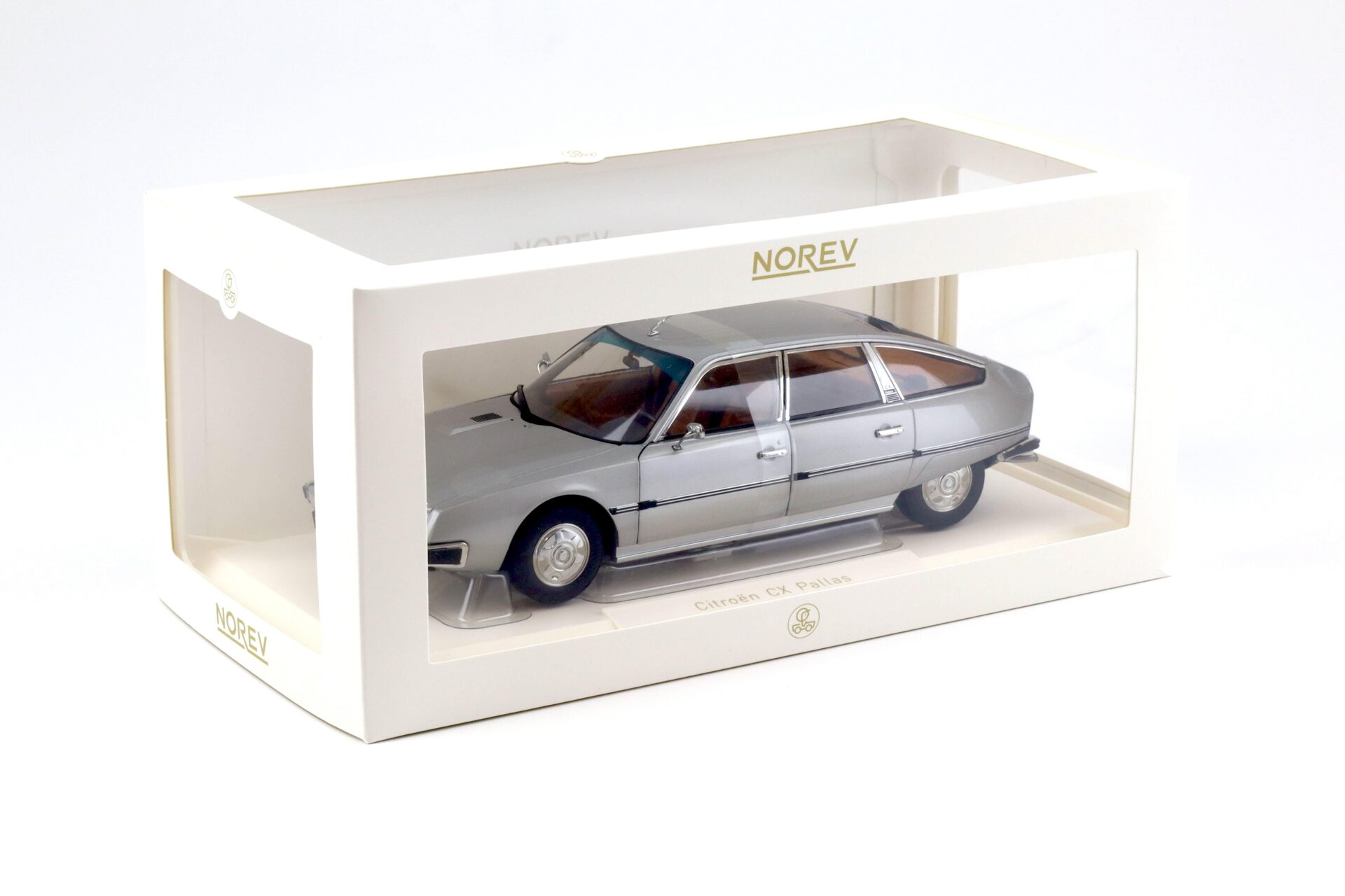 1:18 Norev Citroen CX 2200 Pallas 1976 Largentiere grey 181810