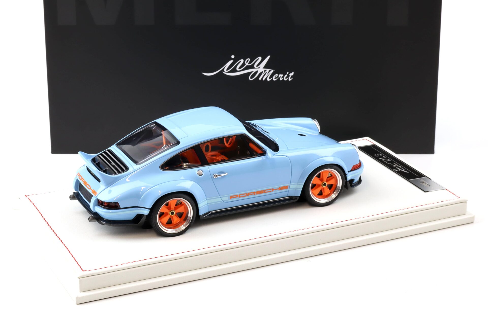 1:18 IVY Model Merit Porsche 911 Singer DLS Gulf blue/ orange IM1835GF