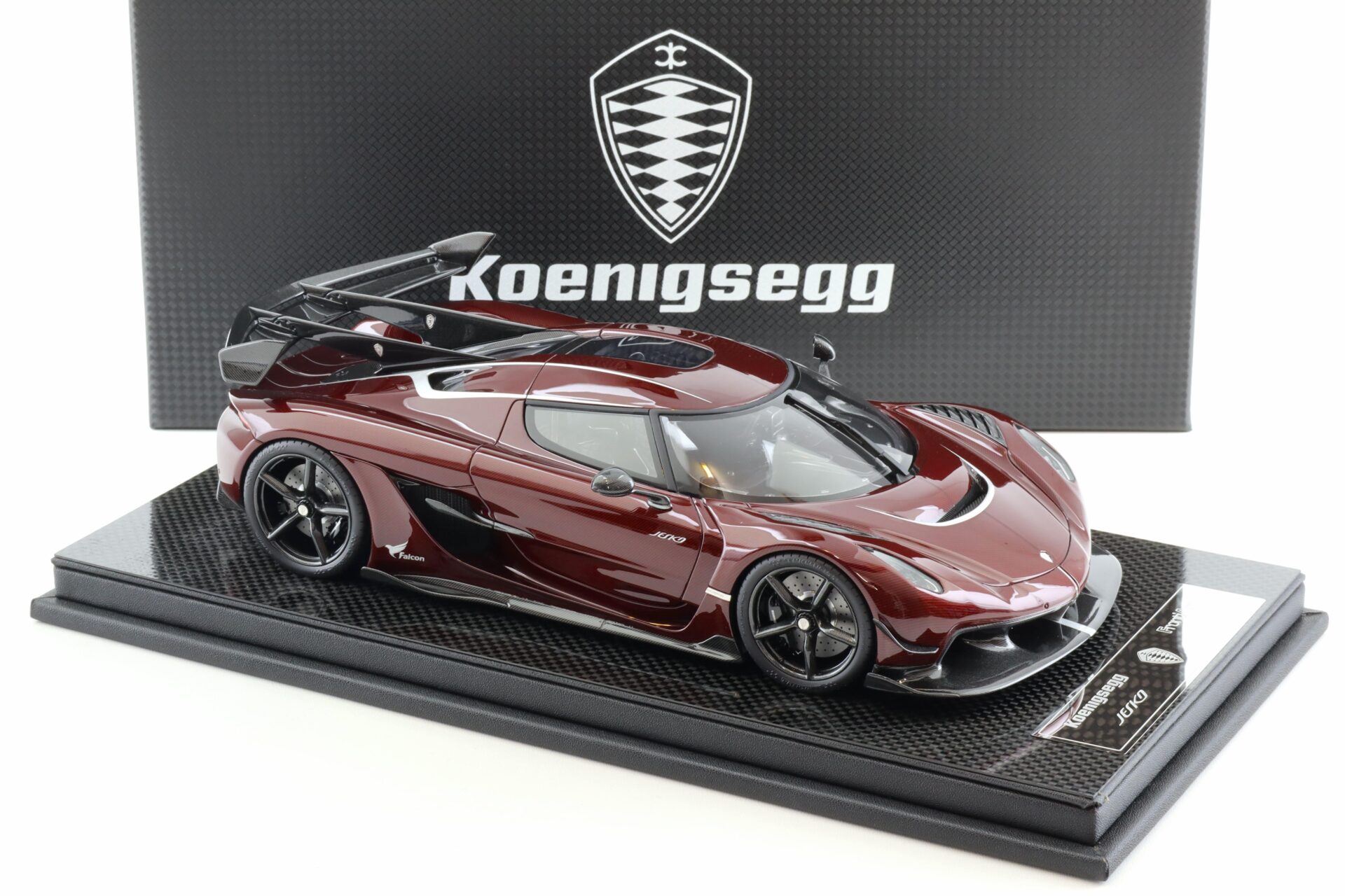 1:18 FrontiArt Koenigsegg Jesko Full Carbon red Tinted F157-171 - Limited 199 pcs.