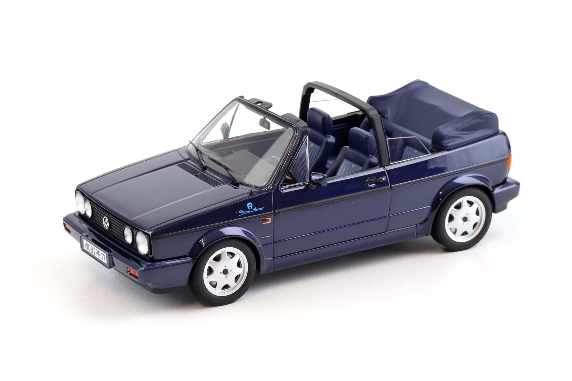 1:18 Norev VW Golf 1 Cabriolet Etienne Aigner 1990 Midnight blue metallic - Limited 750 pcs.