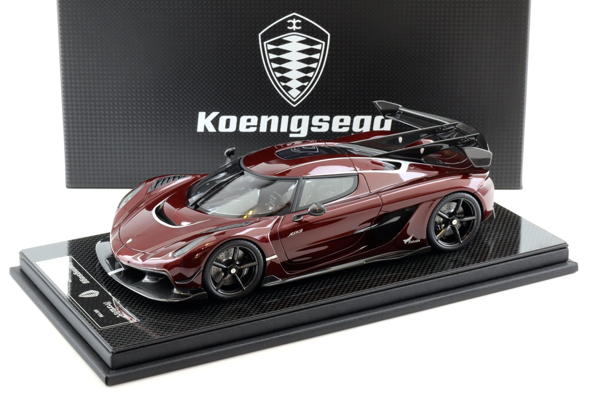 1:18 FrontiArt Koenigsegg Jesko Full Carbon red Tinted F157-171 - Limited 199 pcs.