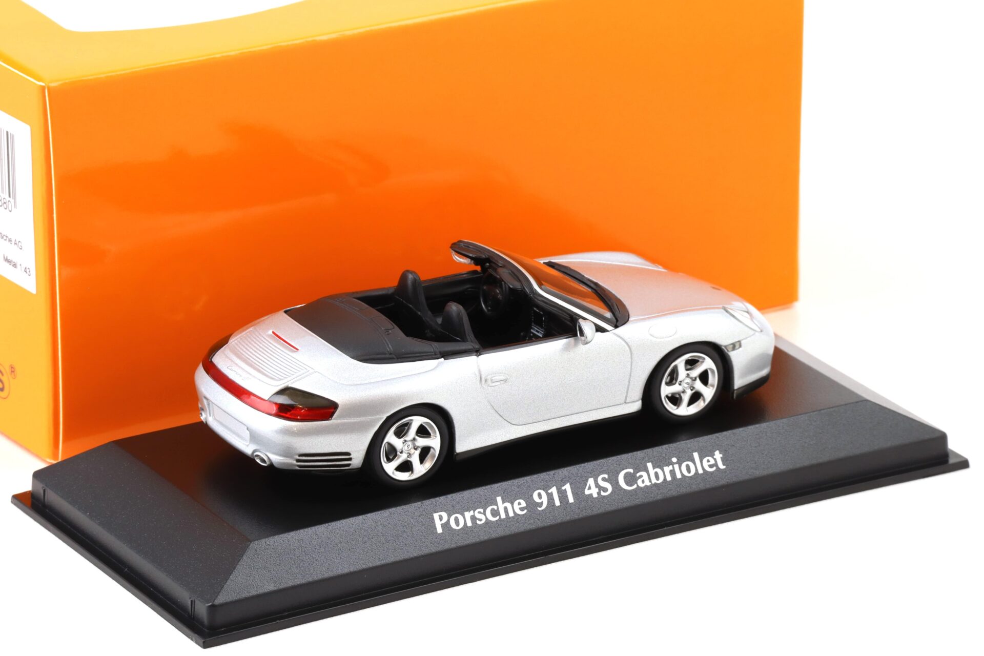 1:43 Minichamps Maxichamps Porsche 911 996 Carrera 4S Cabriolet 2003 silver metallic
