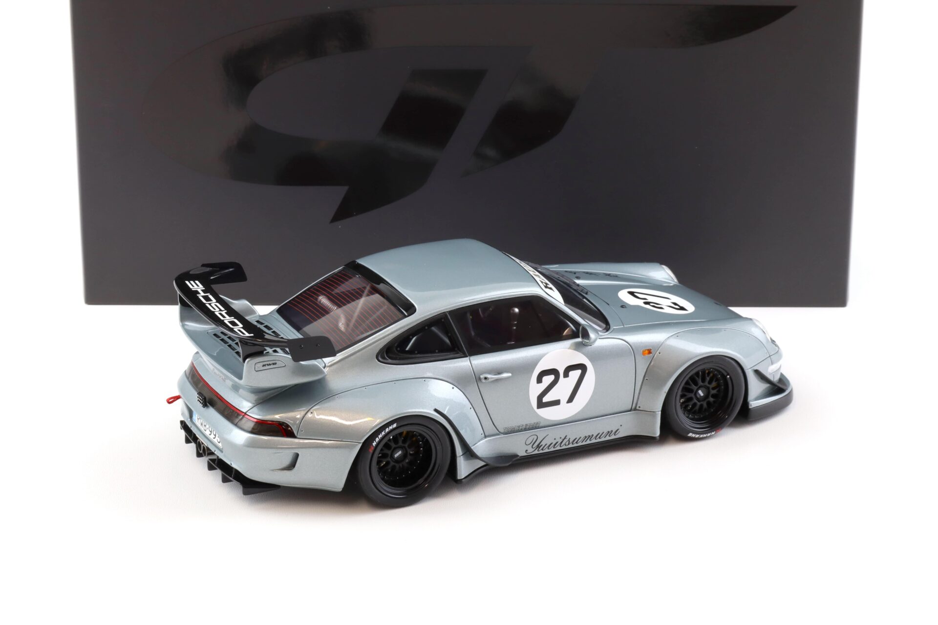 1:18 GT Spirit GT522 Porsche 911 993 RWB RAUH-Welt Yuiitsumuni silver 2024
