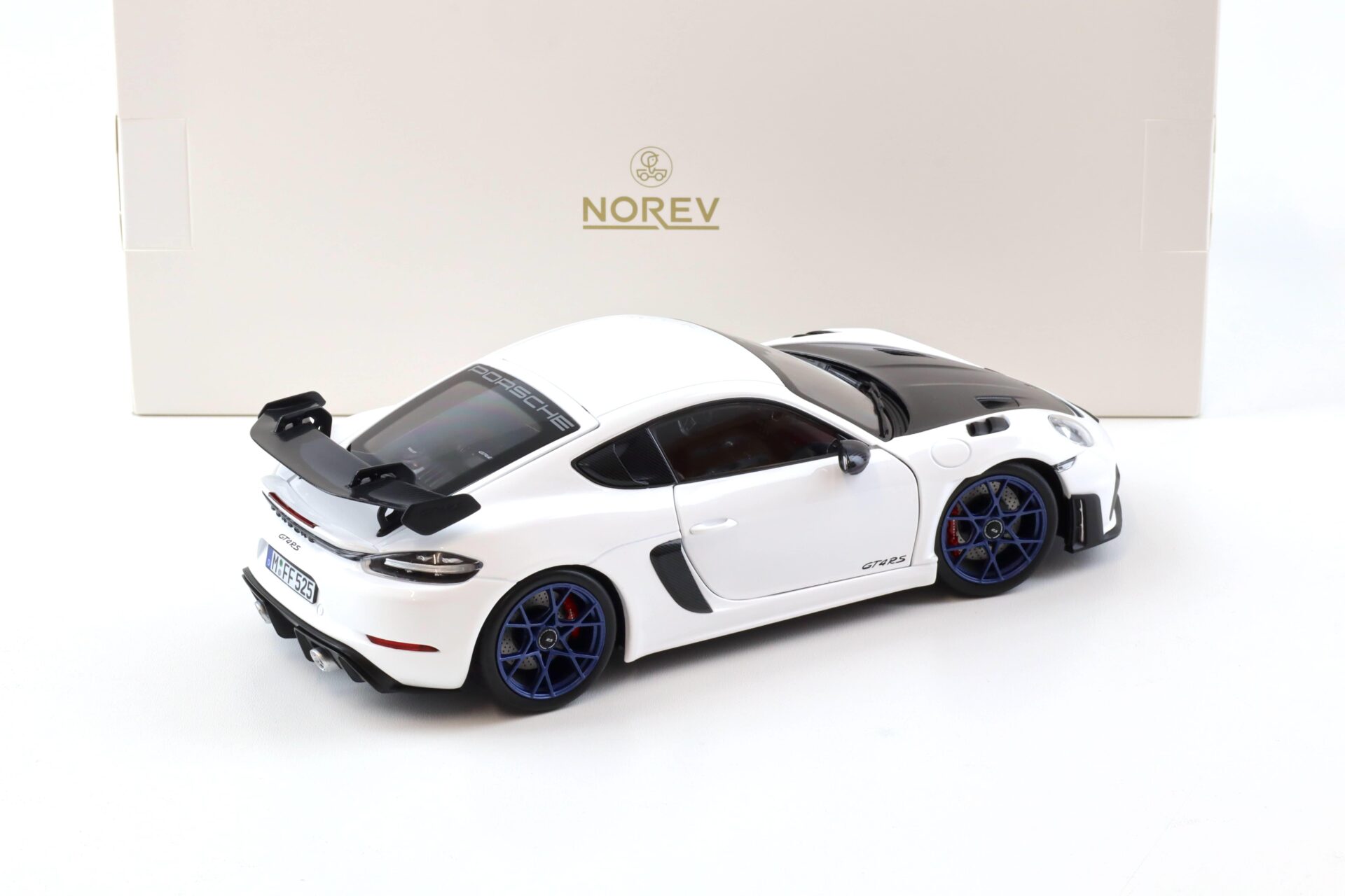 1:18 Norev ASIA Exclusive Porsche Cayman GT4 RS Weissach Package white/ indigo blue