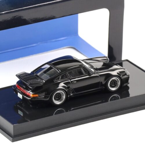 1:64 AUTOart Porsche 911 (930) Turbo WANGAN Midnight "Blackbird" Comic #1 Version