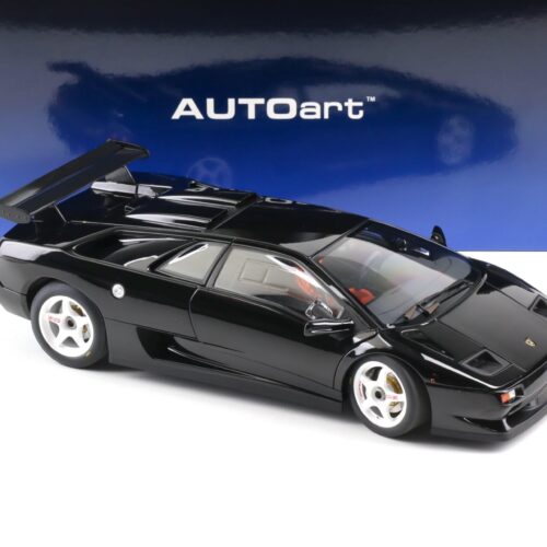 1:18 AUTOart Lamborghini Diablo SV-R 1996 deep black 79146