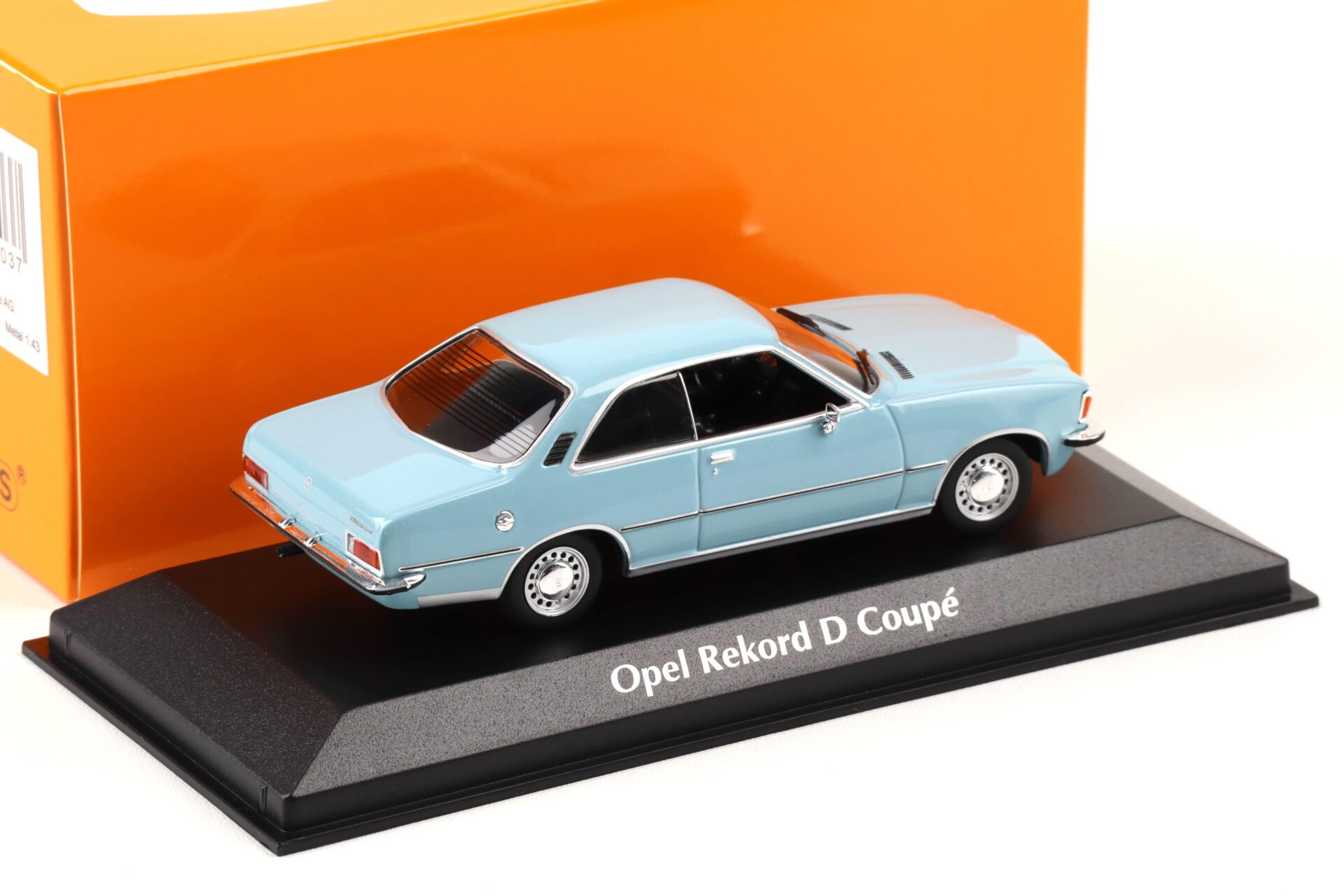 1:43 Minichamps Maxichamps Opel Rekord D Coupe 1975 light blue
