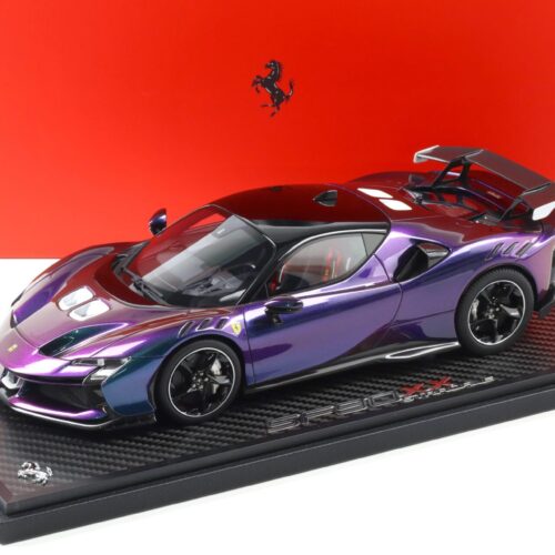 1:18 BBR Ferrari SF90 XX Stradale Chameleon/ black roof with display - Limited 15 pcs.