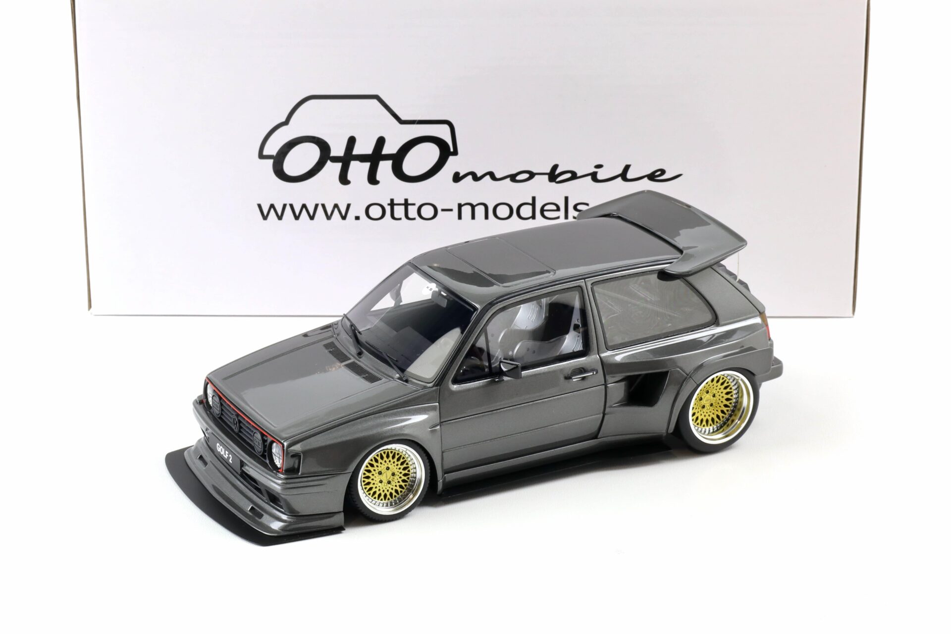 1:18 OTTO mobile OT476 VW Golf II 2 GTI by Kyzyl Saleem Ascot grey metallic 2021
