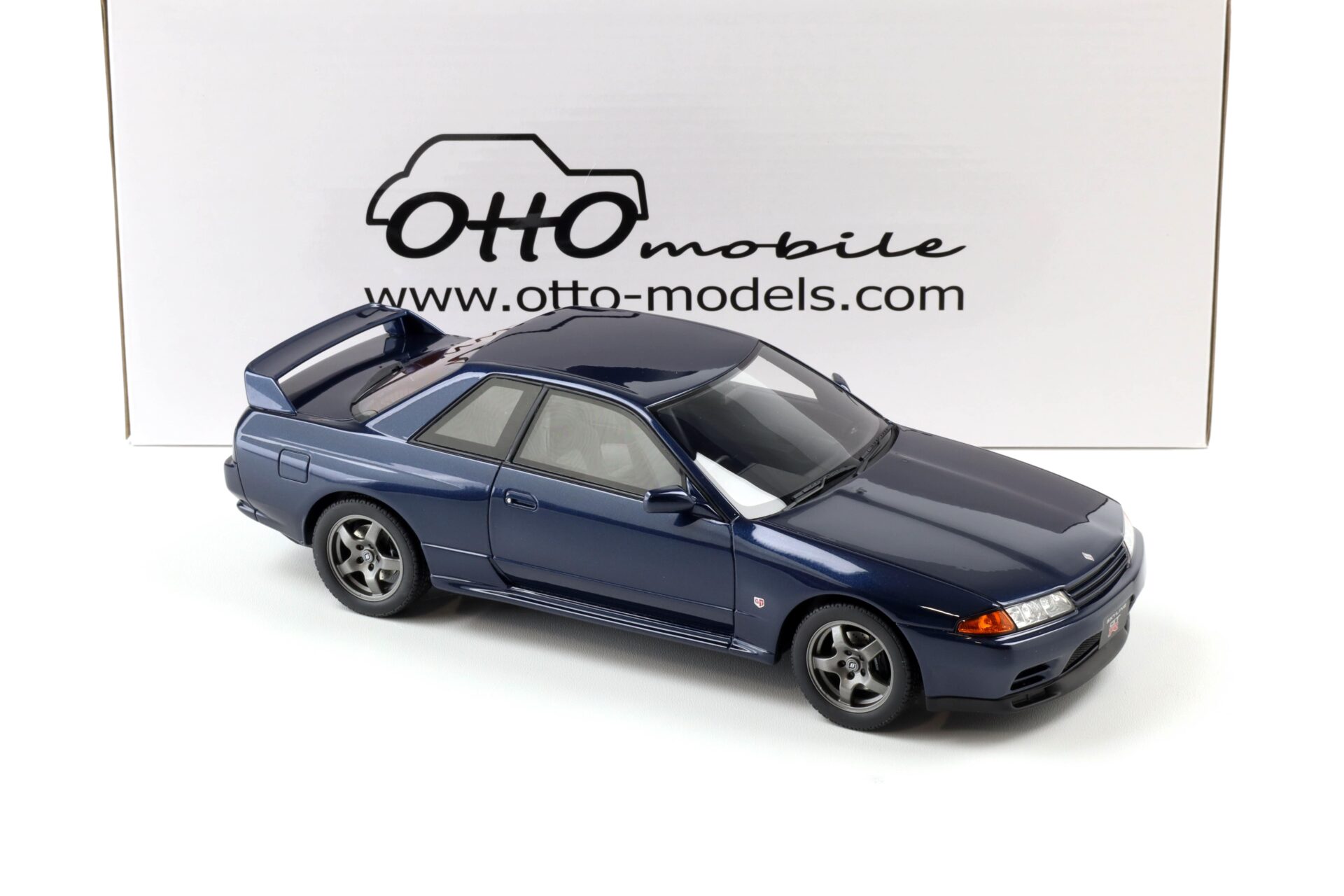 1:18 OTTO mobile OT1199 Nissan Skyline GT-R BNR32 R32 Coupe dark blue 1993