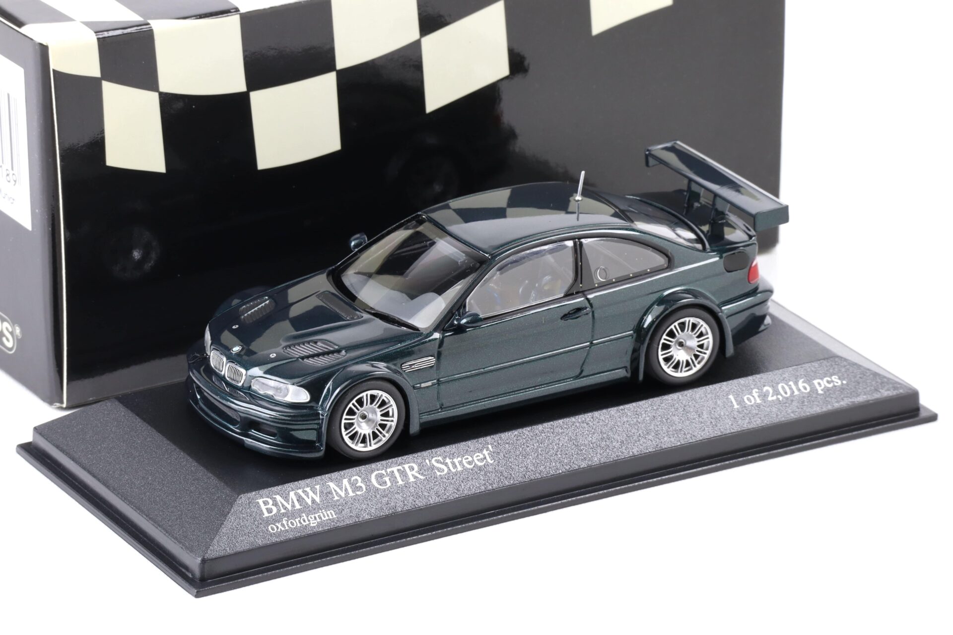 1:43 Minichamps BMW M3 E46 GTR Street Coupe 2001 Oxford green metallic
