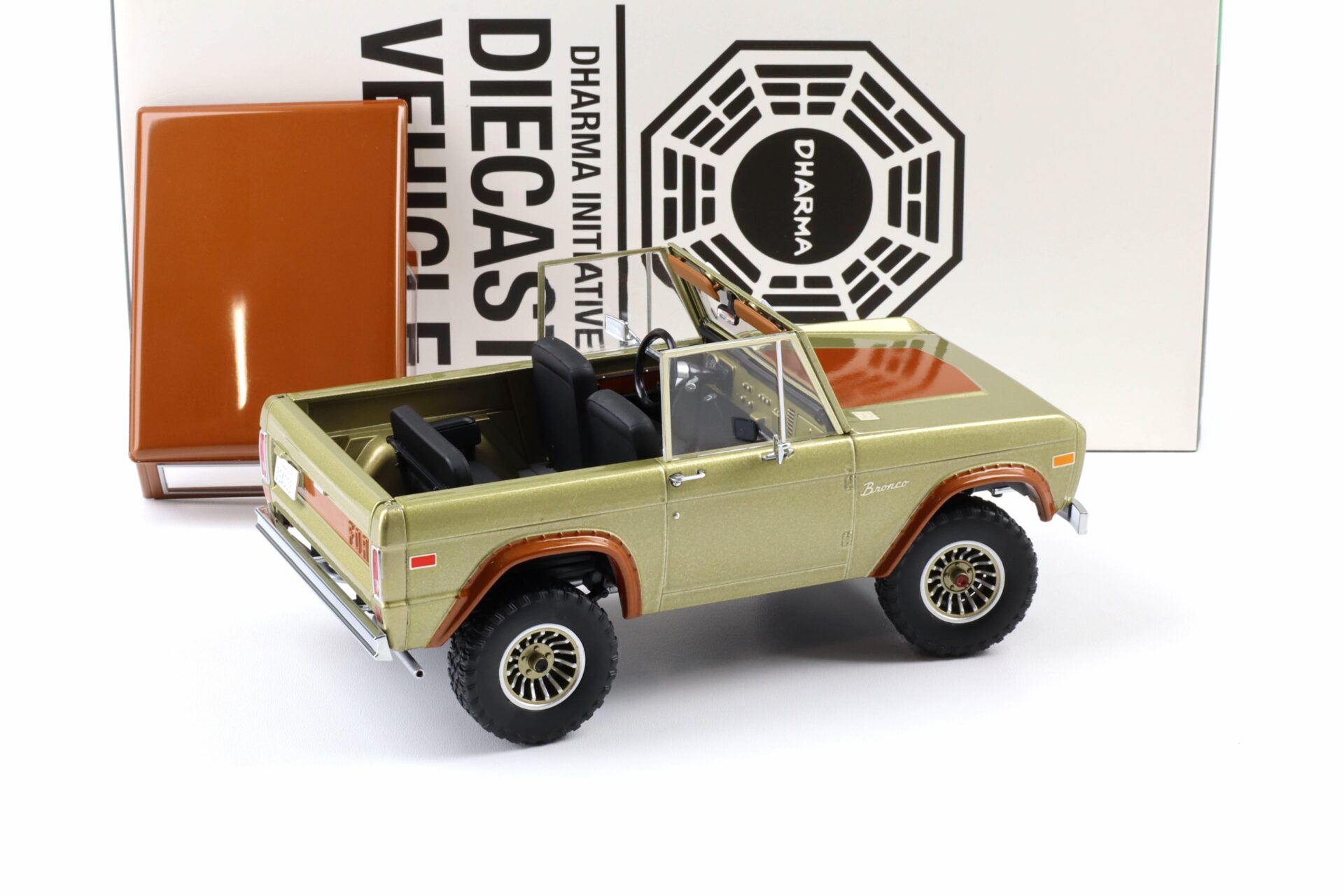1:18 Greenlight 1970 Ford Bronco green/ brown TV Series LOST