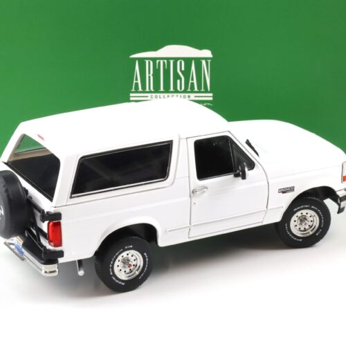 1:18 Greenlight 1993 Ford Bronco XLT Oxford white