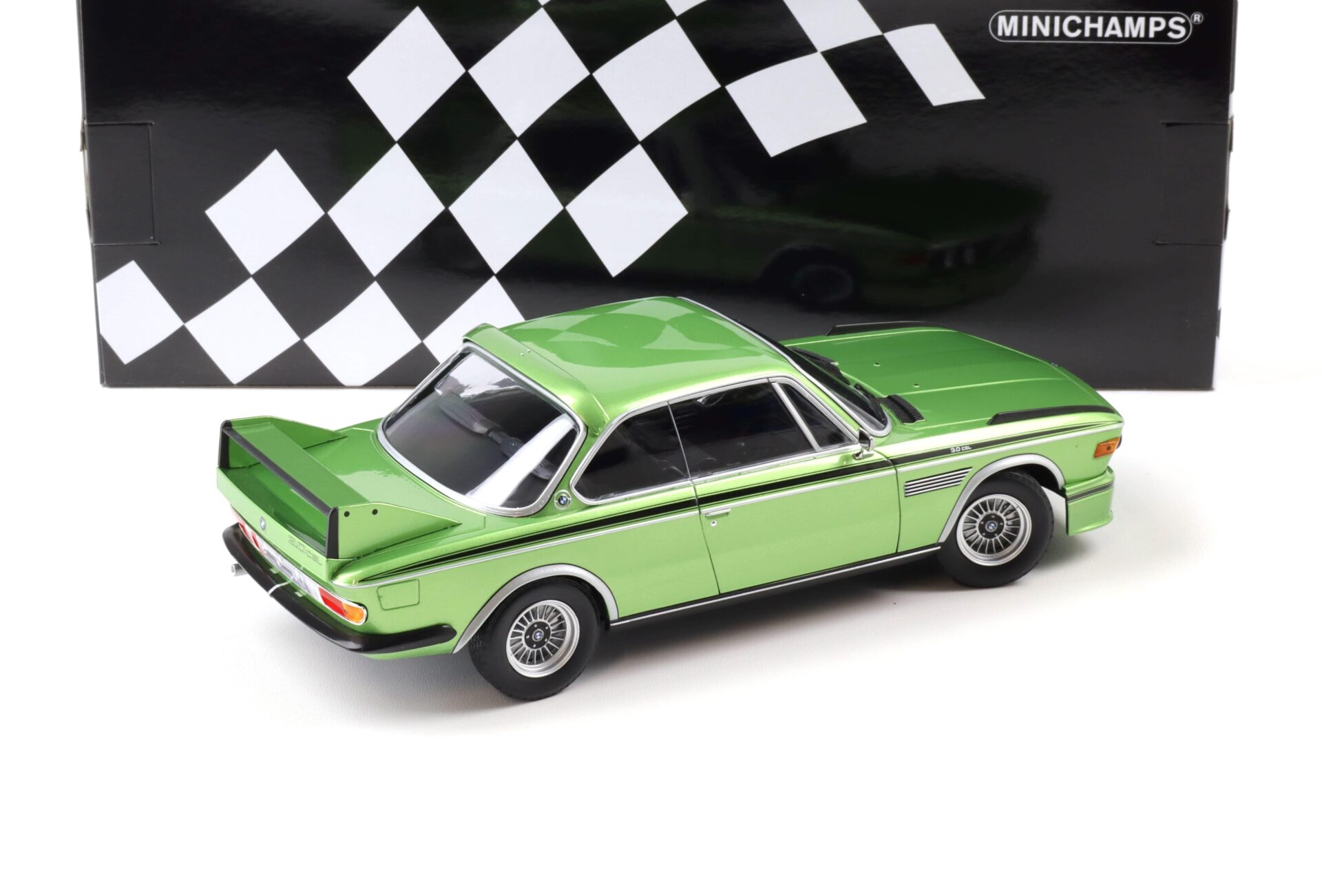 1:18 Minichamps BMW 3.0 CSL Coupe E9 green metallic 1973