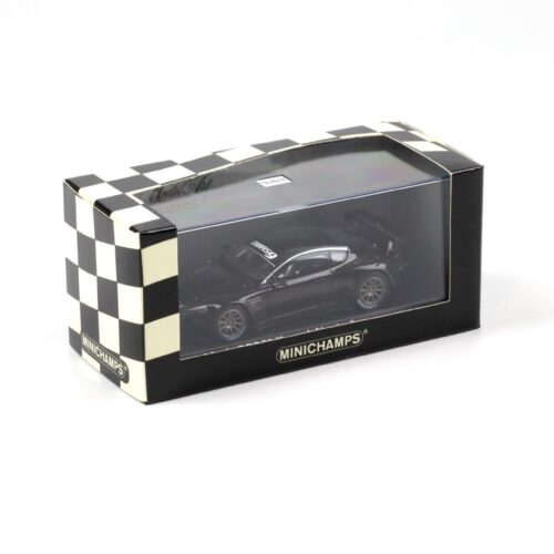 1:43 Minichamps Aston Martin DBRS9 Launch Version 2006 black