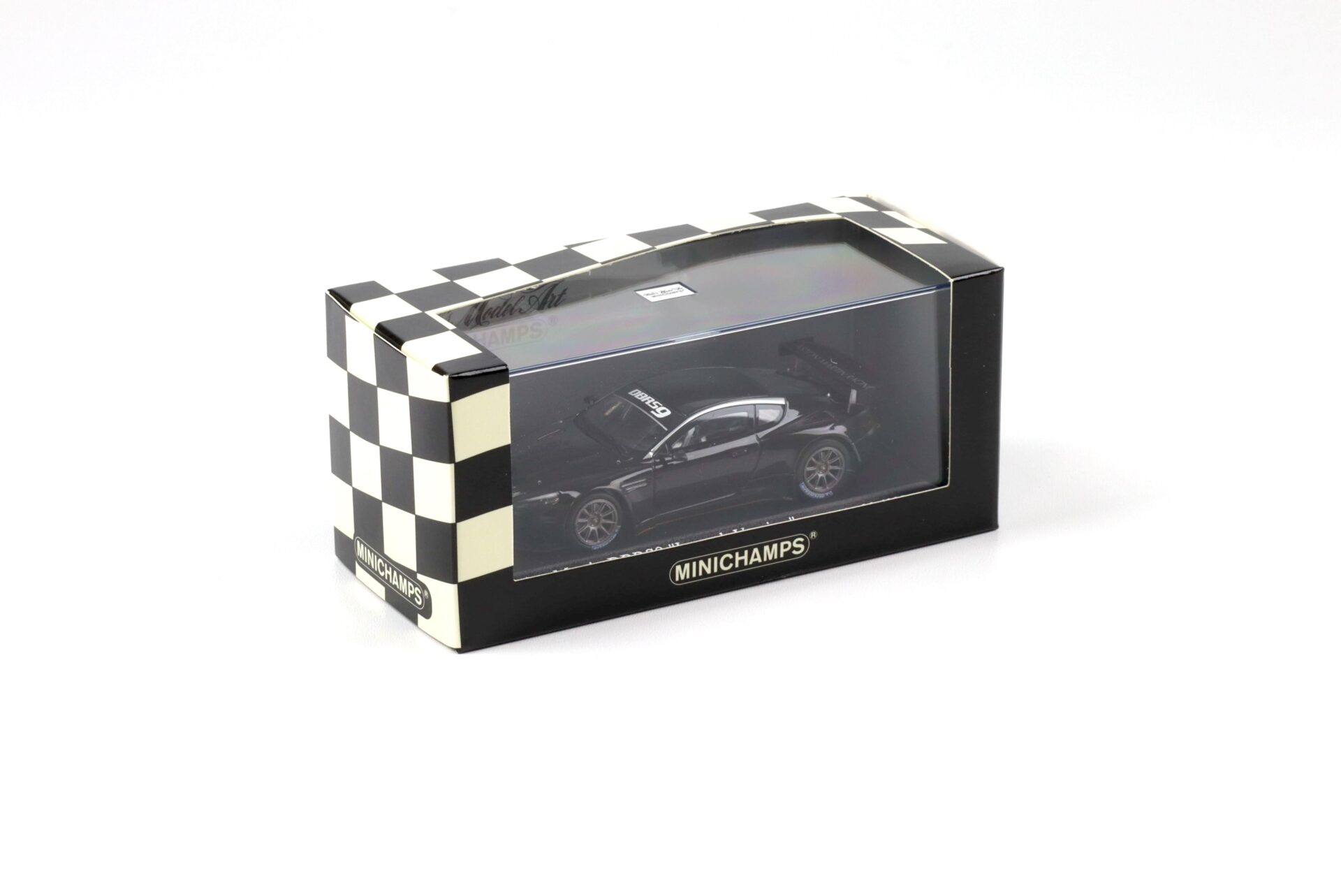 1:43 Minichamps Aston Martin DBRS9 Launch Version 2006 black
