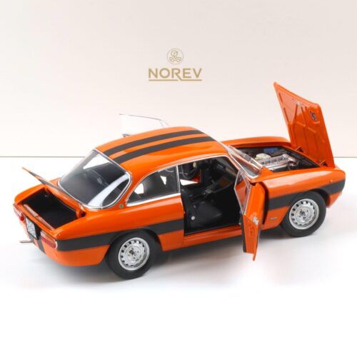 1:18 Norev Alfa Romeo 2000 GTV Coupe 1973 Fast & Furious 1973 orange/ black stripes
