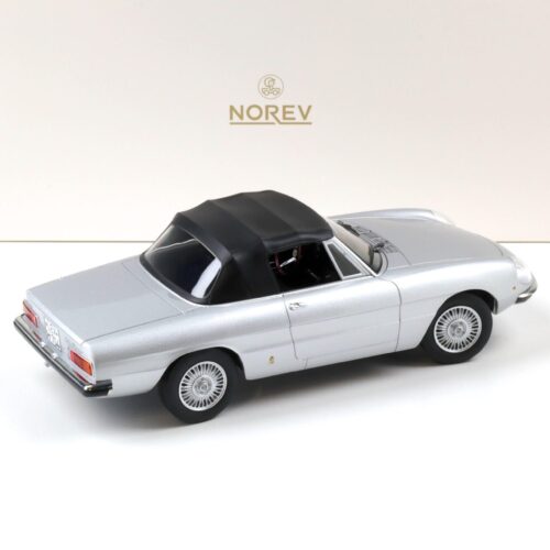 1:18 Norev Alfa Romeo 2000 Spider 1978 silver metallic with top 187884