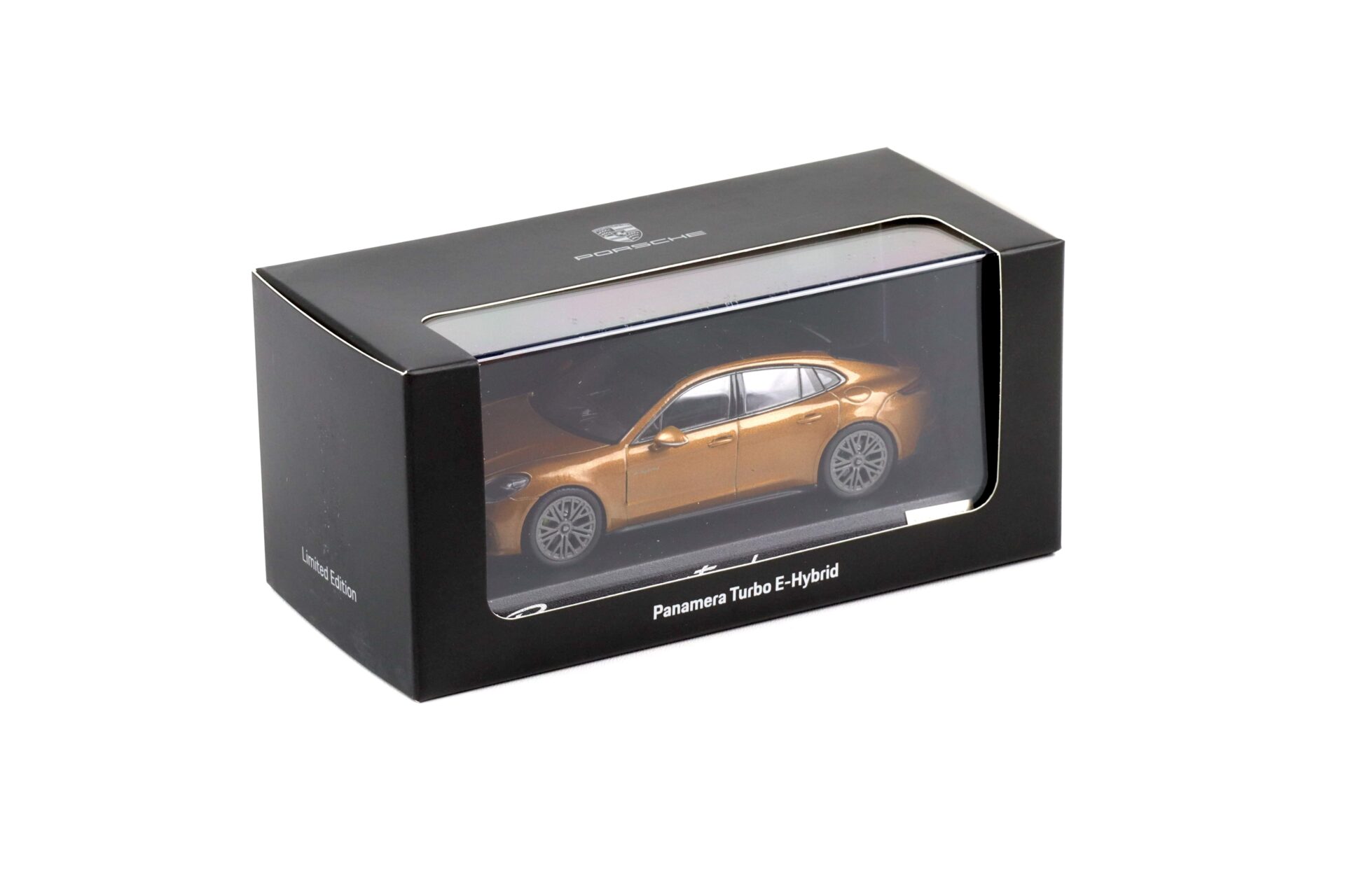 1:43 Norev Porsche Panamera Turbo E-Hybrid (G3) madeira gold WAP DEALER