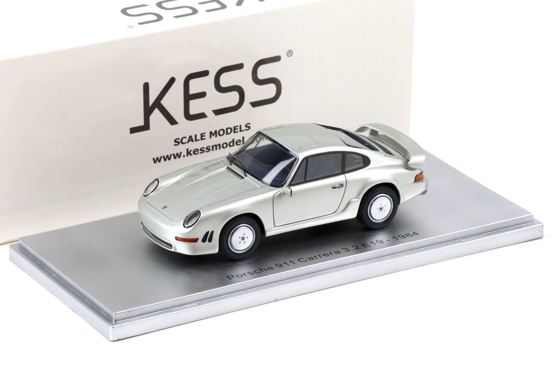 1:43 Kess Model Porsche 911 Carrera 3.2 E19 Prototype 1984 silver metallic