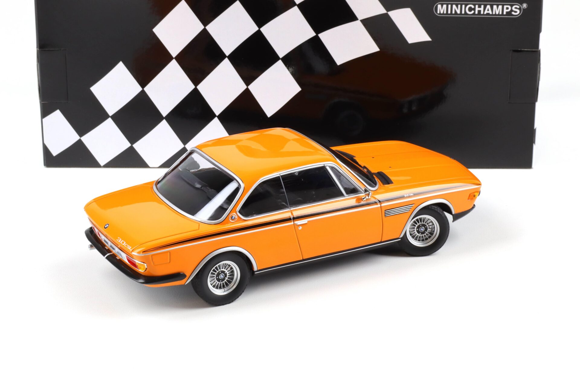 1:18 Minichamps BMW 3.0 CSL Coupe E9 orange 1971